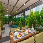 Land Park 4* اسطنبول