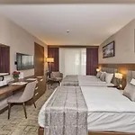 فندق Land Park اسطنبول