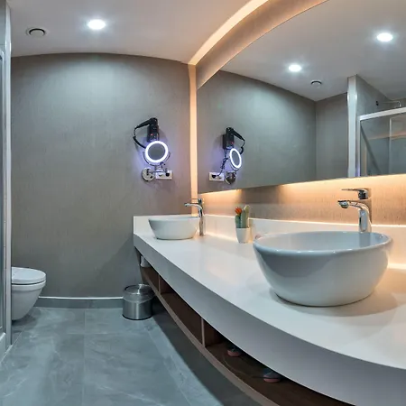 Land Park 4* 伊斯坦布尔