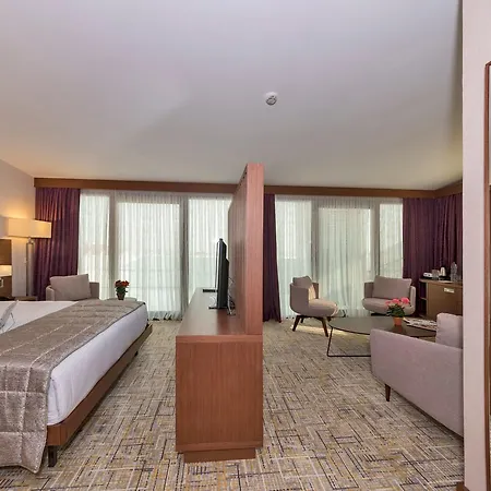 Otel Land Park İstanbul
