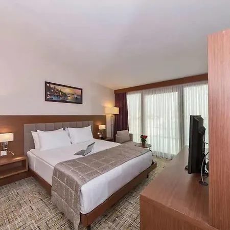 Land Park 4* 伊斯坦布尔