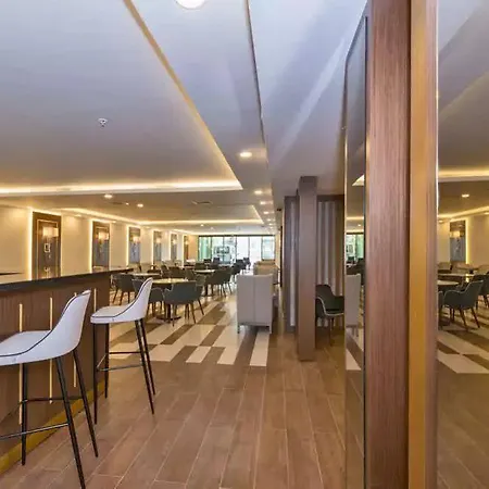 Otel Land Park İstanbul