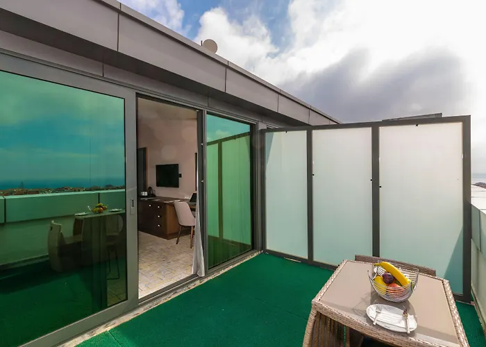 Ξενοδοχείο Land Park 4*