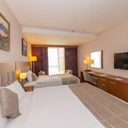 Land Park 4* איסטמבול